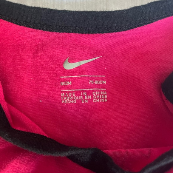 NIKE Baby Bodysuit - Picture 2 of 4